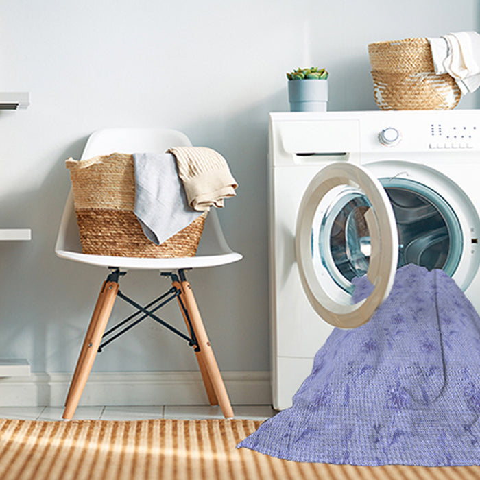 Machine Washable Transitional Sky Blue Rug in a Washing Machine, wshpat1270blu