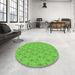 Round Patterned Emerald Green Rug in a Office, pat1271grn