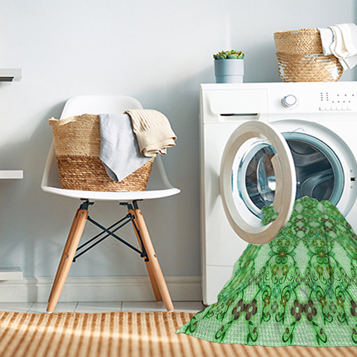Machine Washable Transitional Dark Lime Green Rug in a Washing Machine, wshpat1283grn