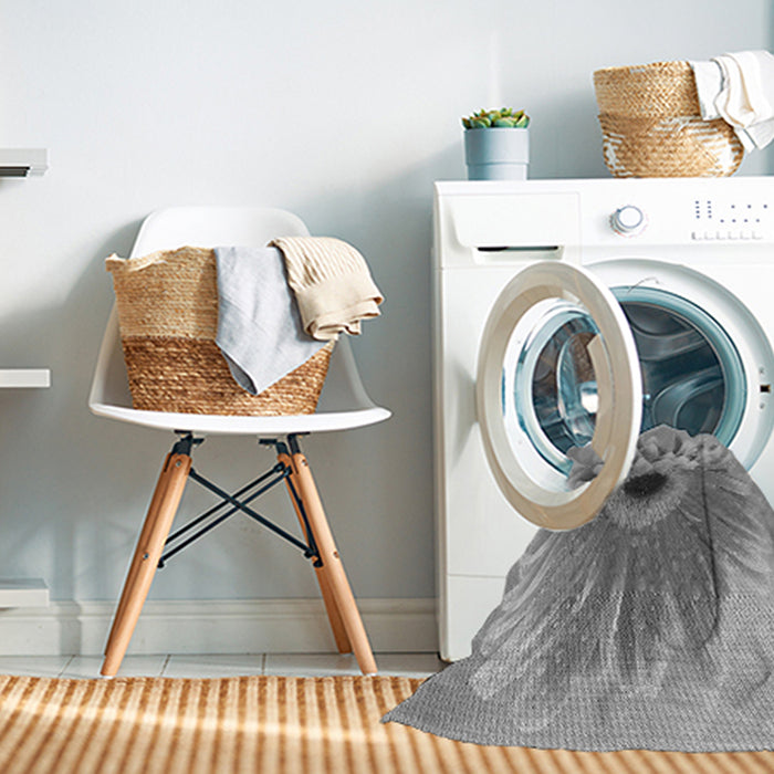 Machine Washable Transitional Cloud Gray Rug in a Washing Machine, wshpat1303gry