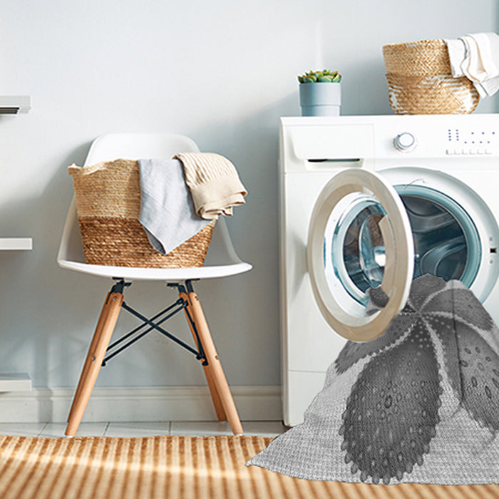 Machine Washable Transitional Smokey Gray Rug in a Washing Machine, wshpat1308gry