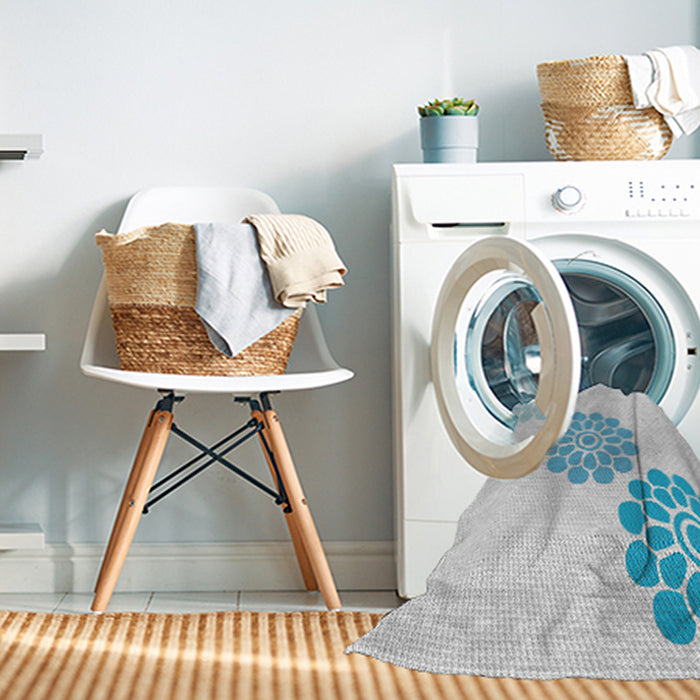 Machine Washable Transitional Light Slate Blue Rug in a Washing Machine, wshpat1313