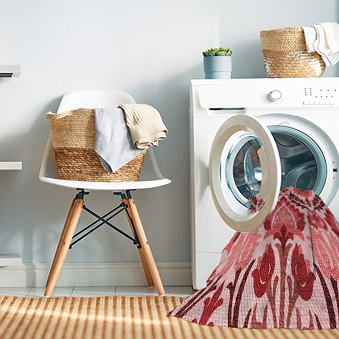 Machine Washable Transitional Pastel Pink Rug in a Washing Machine, wshpat1315rd