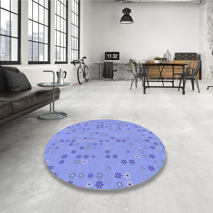 Round Patterned Sky Blue Rug in a Office, pat1320blu