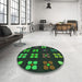 Round Patterned Midnight Gray Rug in a Office, pat1321grn