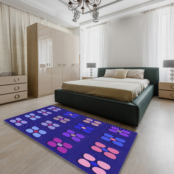 Patterned MediumBlue Rug in a Bedroom, pat1321pur