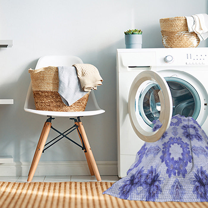 Machine Washable Transitional Periwinkle Purple Rug in a Washing Machine, wshpat1334blu