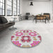 Round Machine Washable Transitional Dark White Beige Rug in a Office, wshpat1334