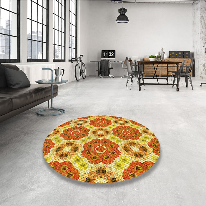 Round Patterned Orange Red Orange Rug in a Office, pat1336yw