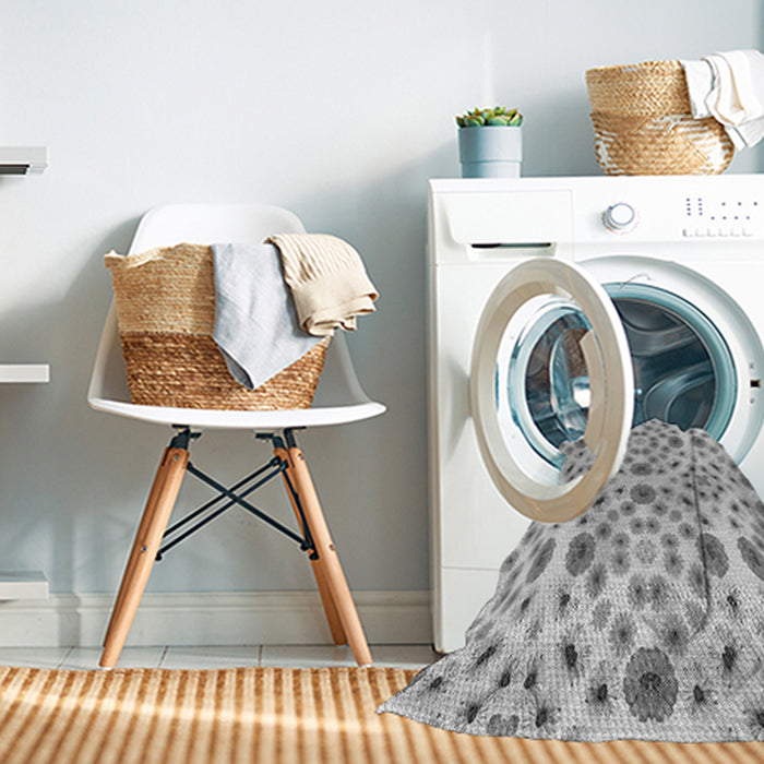 Machine Washable Transitional Gray Rug in a Washing Machine, wshpat1337gry
