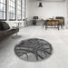 Round Patterned Gunmetal Gray Rug in a Office, pat1347gry