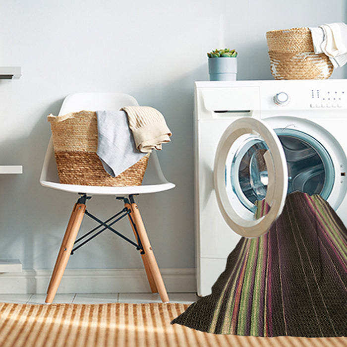 Machine Washable Transitional Burgundy Brown Rug in a Washing Machine, wshpat137brn