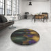 Round Machine Washable Transitional Midnight Gray Rug in a Office, wshpat1377