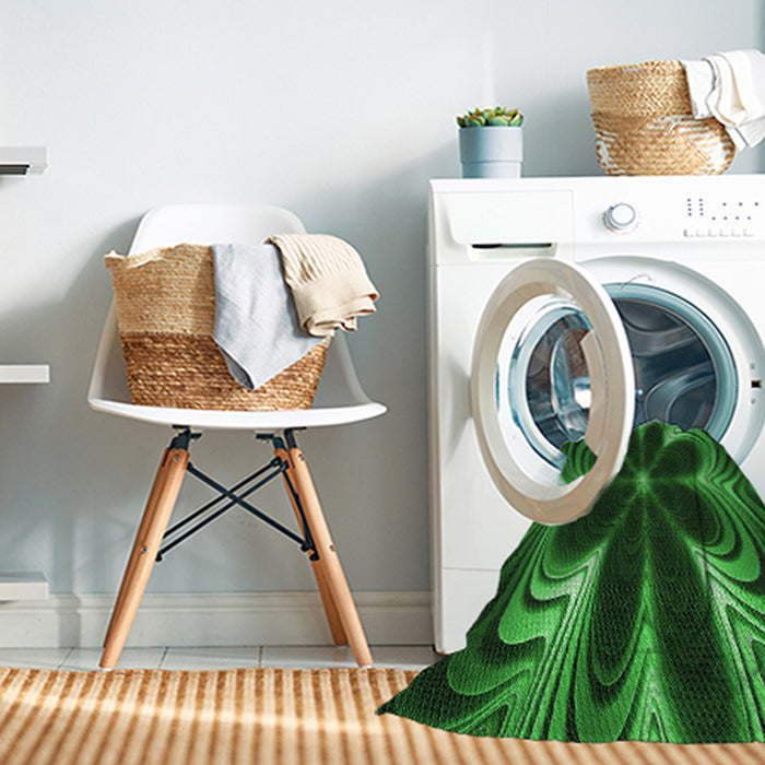 Machine Washable Transitional Deep Emerald Green Rug in a Washing Machine, wshpat1384grn