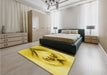 Patterned Caramel Brown Rug in a Bedroom, pat1386yw