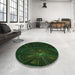 Round Patterned Black Rug in a Office, pat1389grn