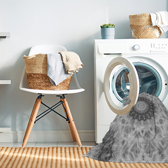 Machine Washable Transitional Smokey Gray Rug in a Washing Machine, wshpat1394gry
