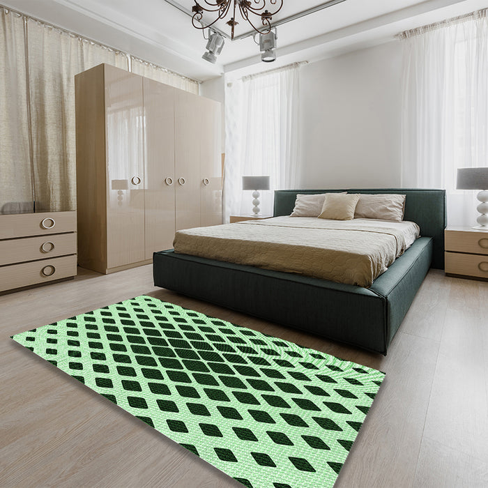 Round Machine Washable Transitional Dark Forest Green Rug in a Office, wshpat140grn