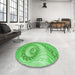 Round Patterned Emerald Green Rug in a Office, pat1401grn