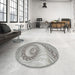 Round Machine Washable Transitional Grey Gray Rug in a Office, wshpat1401