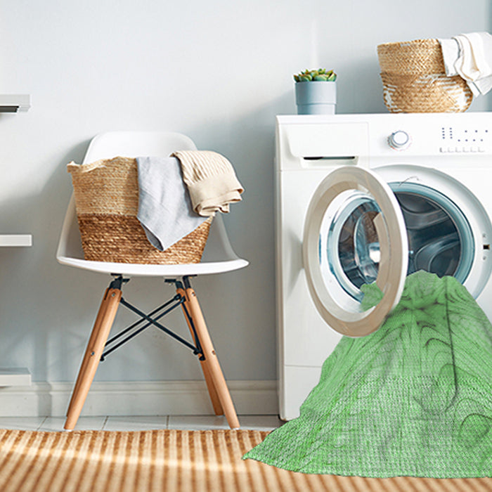 Machine Washable Transitional Jade Green Rug in a Washing Machine, wshpat1408grn