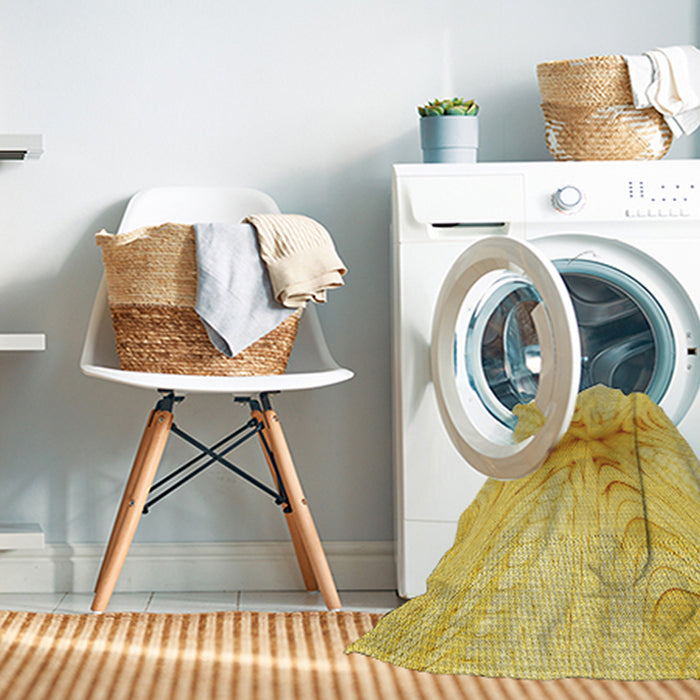 Machine Washable Transitional Bold Yellow Rug in a Washing Machine, wshpat1408yw
