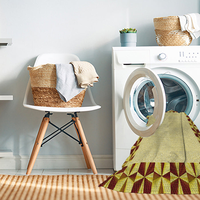 Machine Washable Transitional Sedona Brown Rug in a Washing Machine, wshpat1411yw