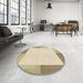 Round Patterned Golden Blonde Gold Rug in a Office, pat1412brn