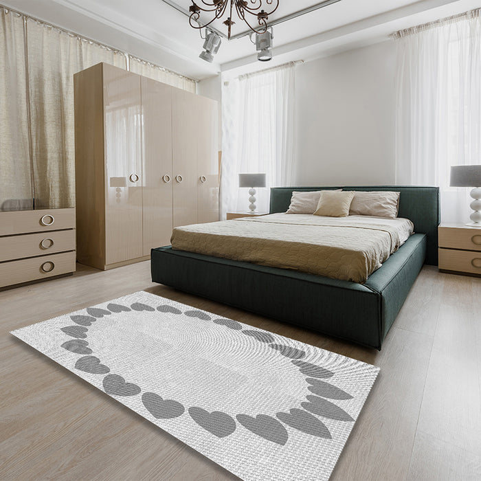 Patterned Platinum Gray Rug in a Bedroom, pat1414gry