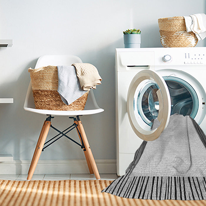 Machine Washable Transitional Platinum Gray Rug in a Washing Machine, wshpat1416gry