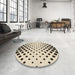 Round Patterned Vanilla Gold Rug in a Office, pat1422brn