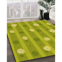 Patterned Dark Yellow Green Rug, pat1423yw