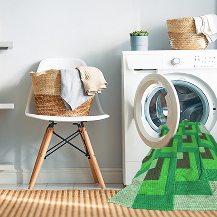 Machine Washable Transitional Green Rug in a Washing Machine, wshpat1434grn