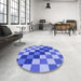 Round Patterned Sky Blue Rug in a Office, pat1441blu