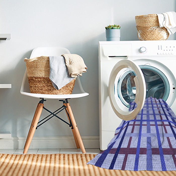 Machine Washable Transitional Royal Blue Rug in a Washing Machine, wshpat1445blu