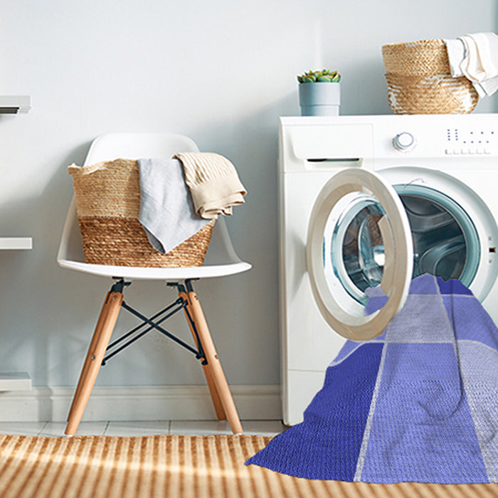 Machine Washable Transitional Royal Blue Rug in a Washing Machine, wshpat1448blu