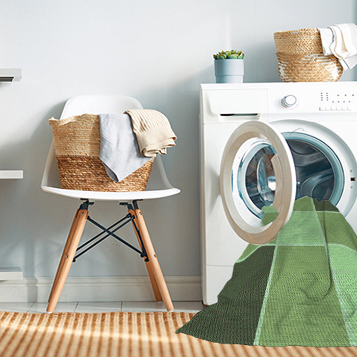 Machine Washable Transitional Olive Green Rug in a Washing Machine, wshpat1448grn