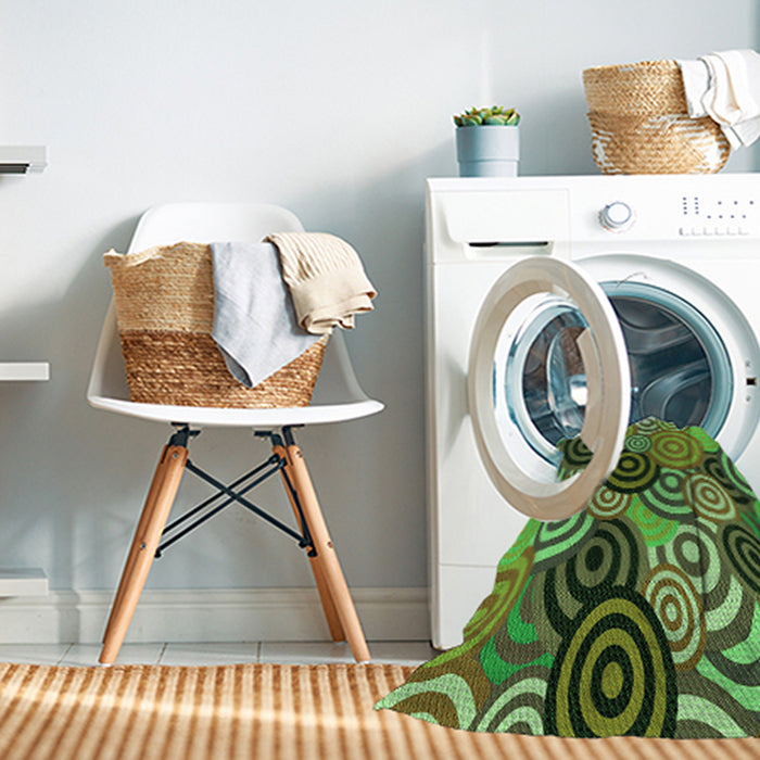 Machine Washable Transitional Army Green Rug in a Washing Machine, wshpat145grn