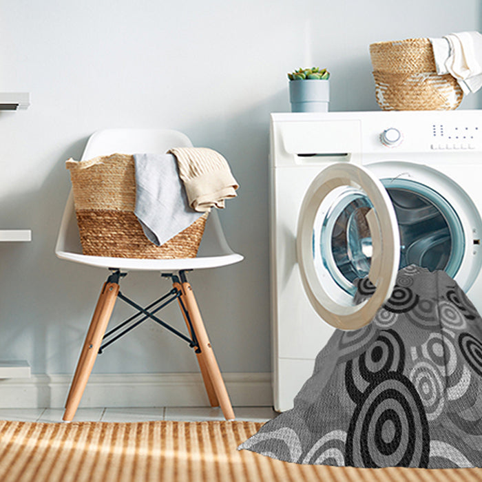 Machine Washable Transitional Dark Gray Rug in a Washing Machine, wshpat145gry