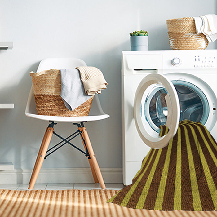Machine Washable Transitional Night Red Rug in a Washing Machine, wshpat1469org