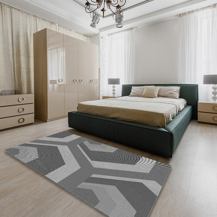 Round Machine Washable Transitional Grey Gray Rug in a Office, wshpat1471gry