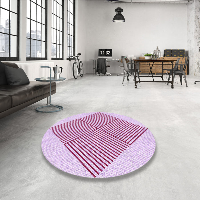Round Patterned Dark Hot Pink Rug in a Office, pat1473pur