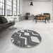 Round Patterned Cloud Gray Rug in a Office, pat1476gry