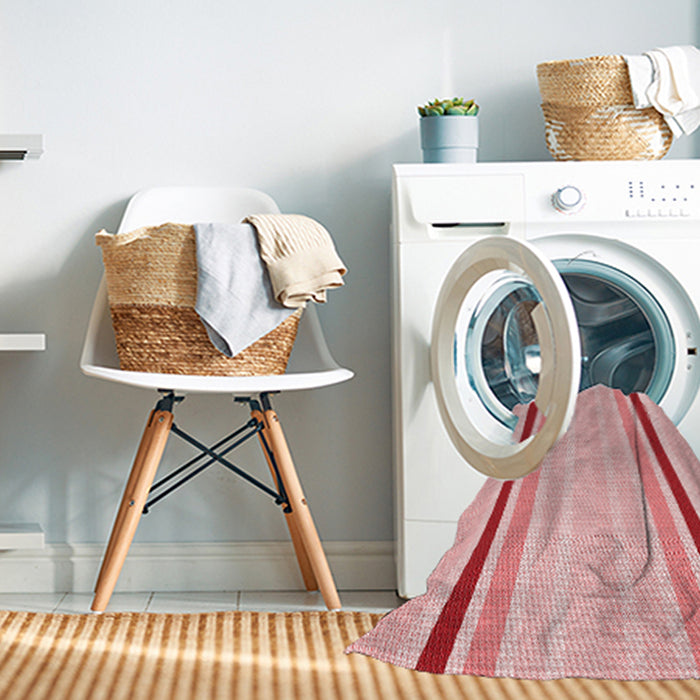 Machine Washable Transitional Pink Rug in a Washing Machine, wshpat1477rd