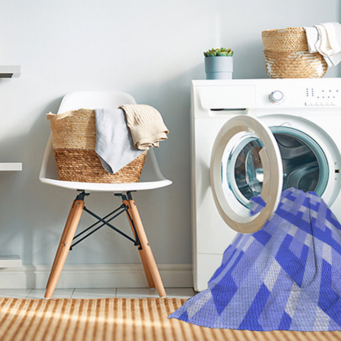 Machine Washable Transitional Sky Blue Rug in a Washing Machine, wshpat1478blu