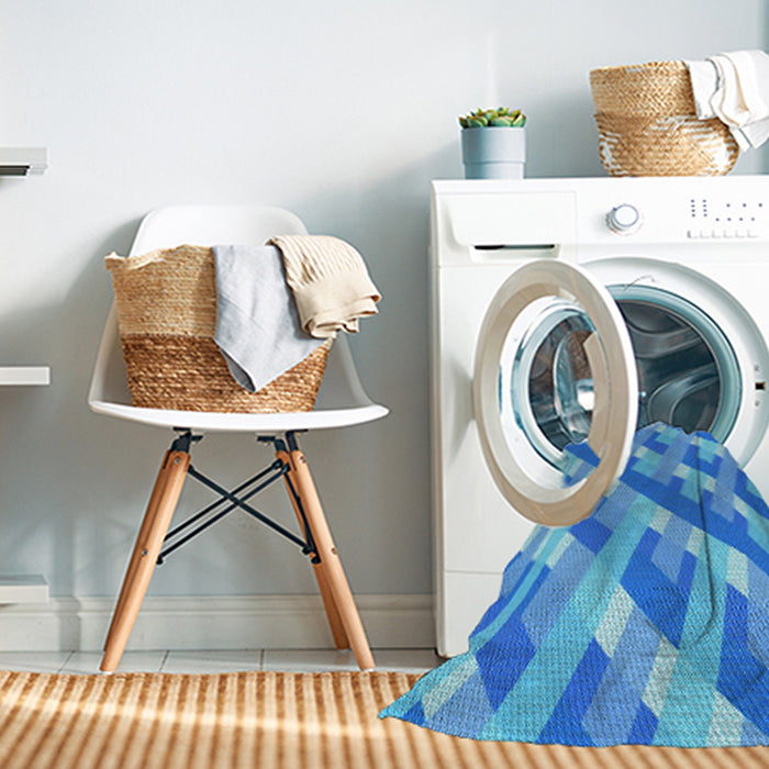 Machine Washable Transitional Neon Blue Rug in a Washing Machine, wshpat1478lblu