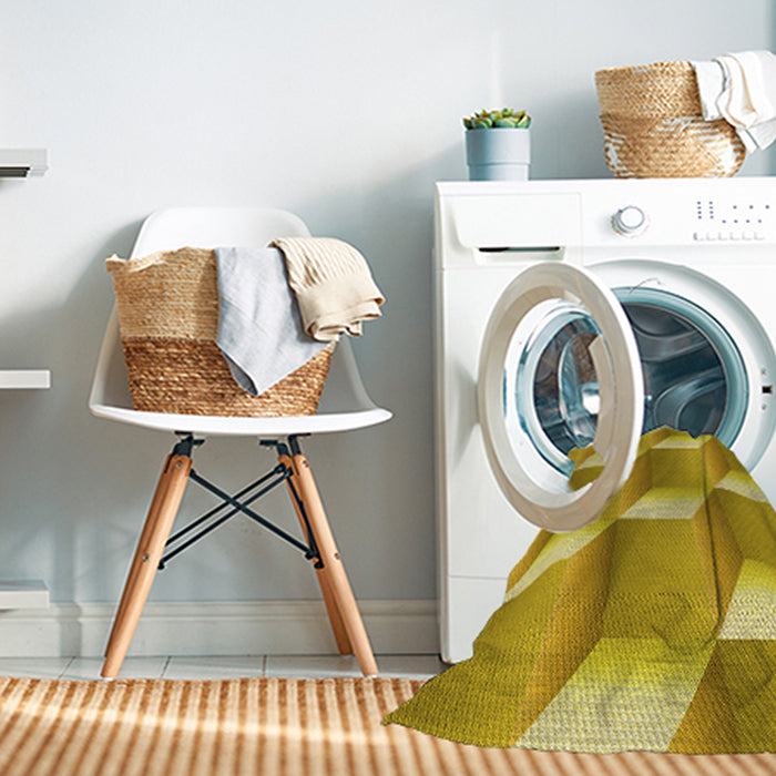 Machine Washable Transitional Bright Gold Yellow Rug in a Washing Machine, wshpat1480yw