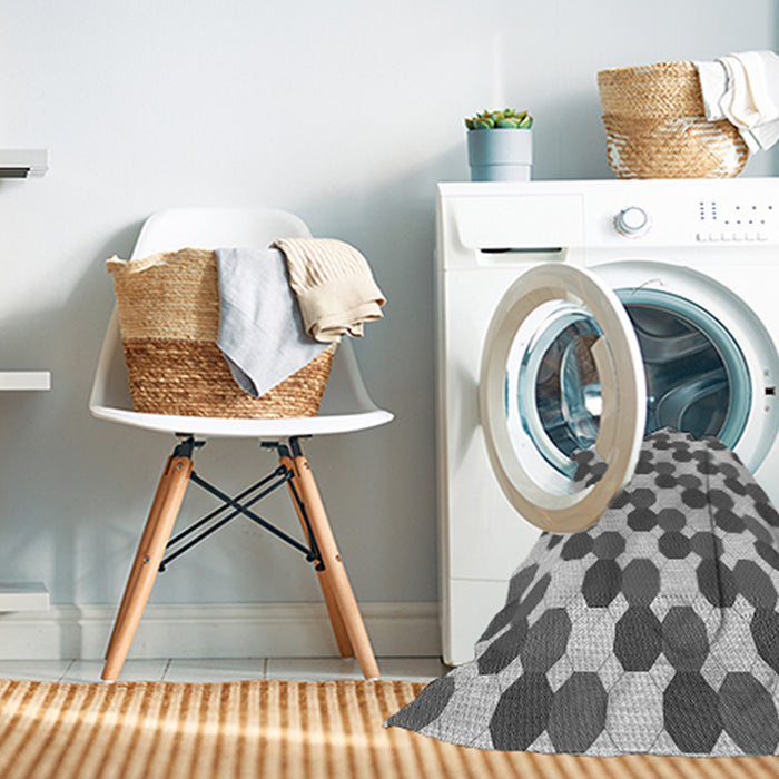 Machine Washable Transitional Platinum Silver Gray Rug in a Washing Machine, wshpat1486gry