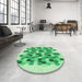 Round Patterned Jade Green Rug in a Office, pat1488grn