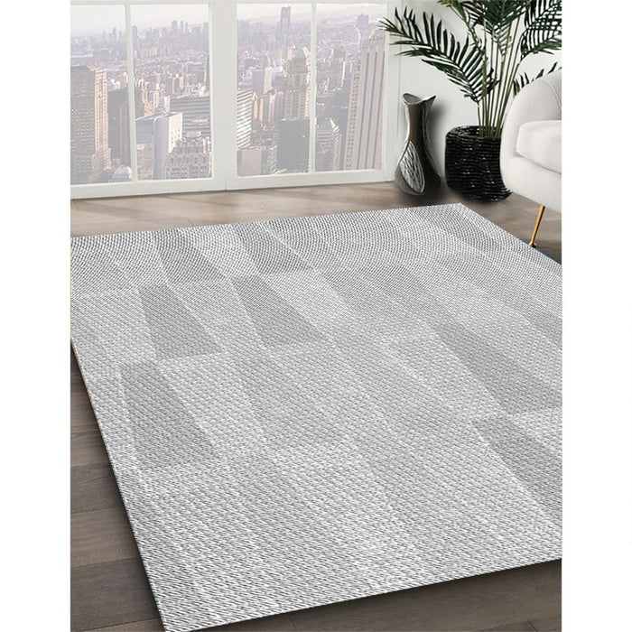 Patterned Dark Gray Rug in Family Room, pat1489gry